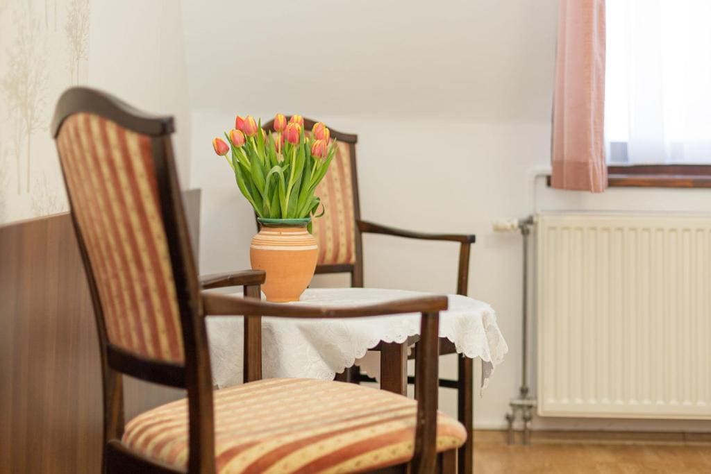 Superior Triple Room room - Image 3