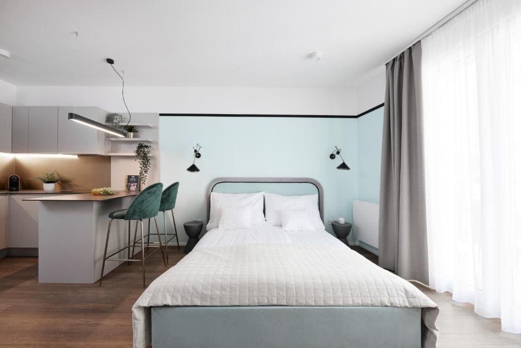 Suite room - Image 2