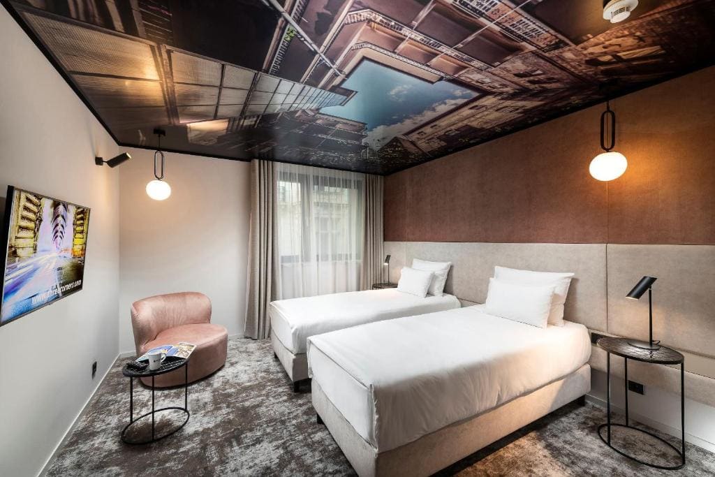 Premium Double or Twin Room room - Image 1