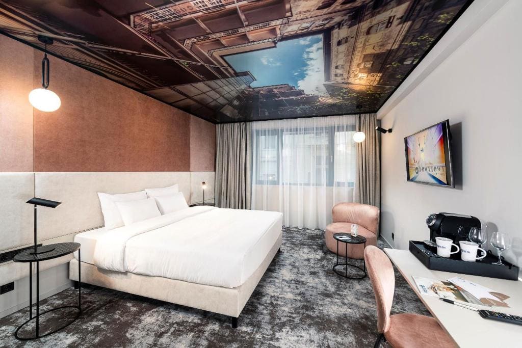 Superior Double Room room - Image 1