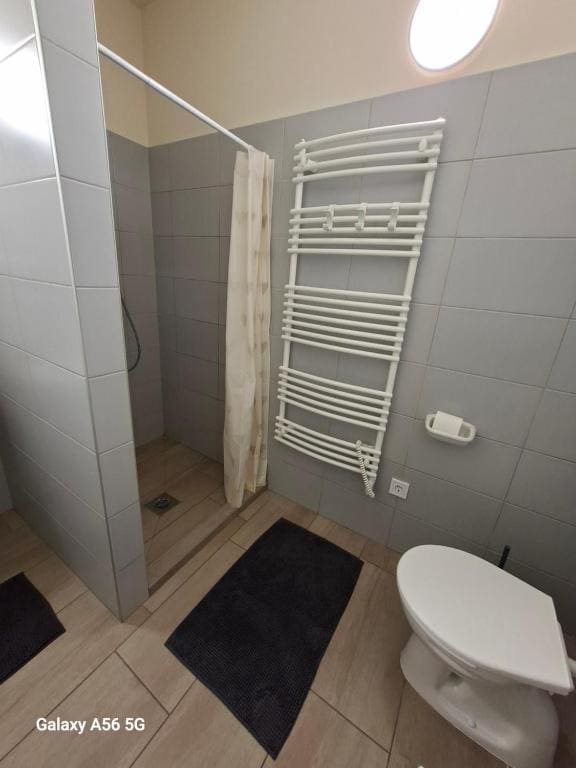 Apartment - Ground Floor room - Image 1