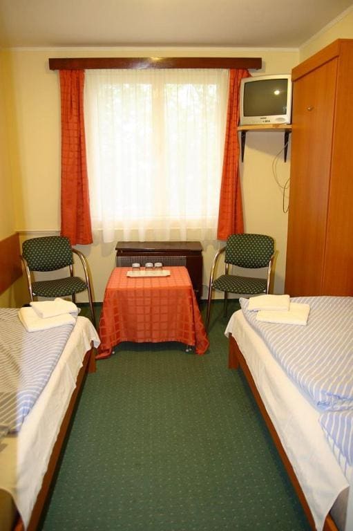 Double Room with Extra Bed room - Image 1