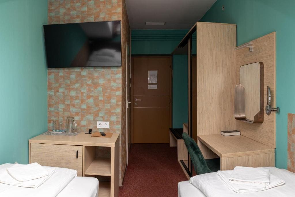Twin Room room - Image 3