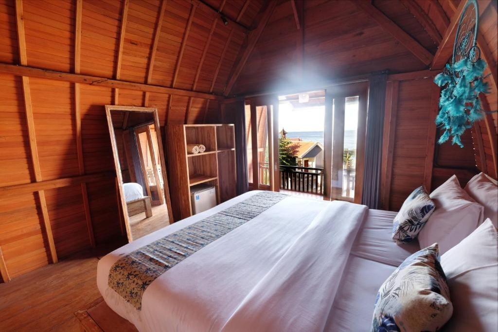 Superior Upstair Seaview room - Image 1