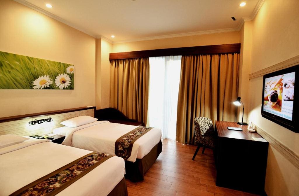Deluxe Double or Twin Room room - Image 3