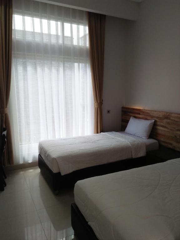 Superior Double or Twin Room room - Image 2
