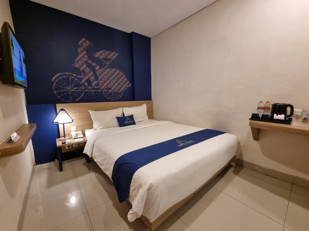 Standard Queen Room - No Window room - Image 1