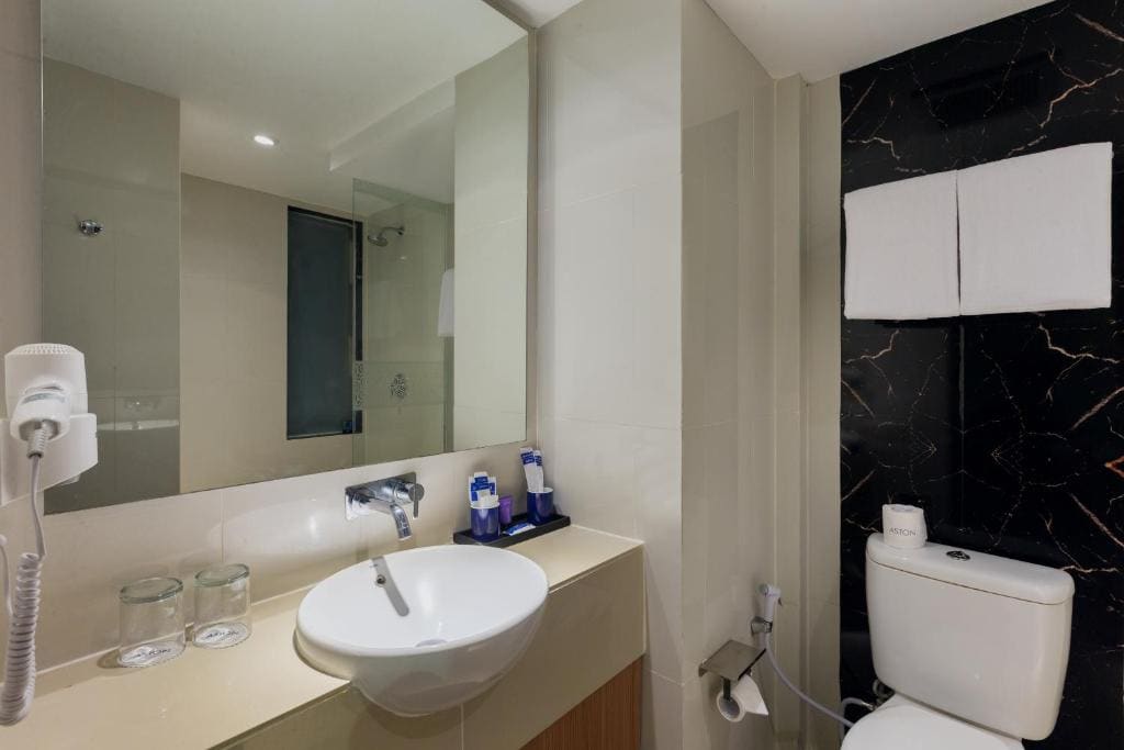 Deluxe Room room - Image 2