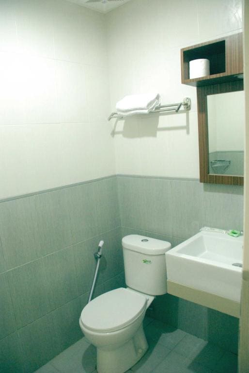 Standard Double Room room - Image 3