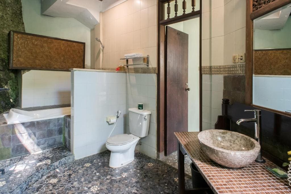 Family Suite with Balcony room - Image 2