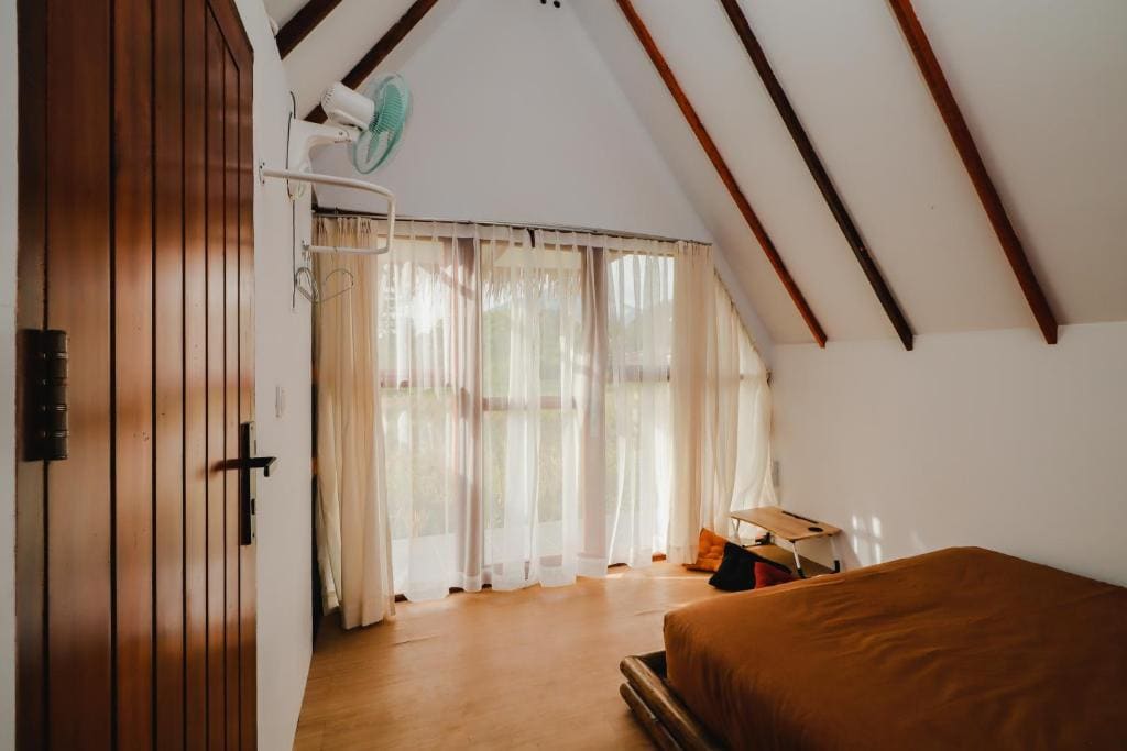Tent room - Image 2