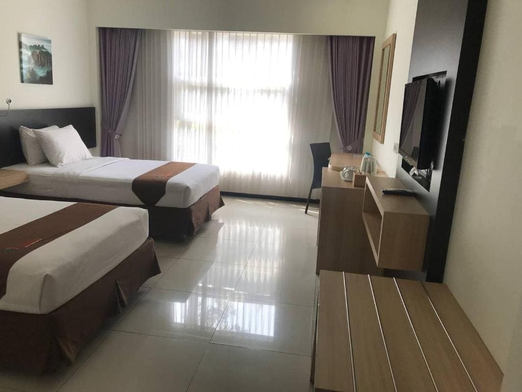 Superior Twin Room room - Image 2