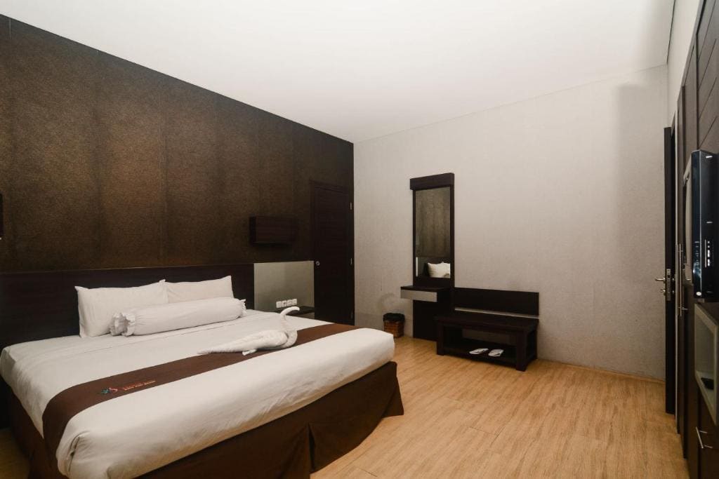 Premium Two Bedroom Villa room - Image 2