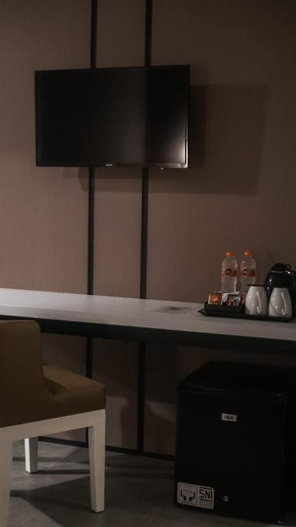 Deluxe King Room room - Image 1