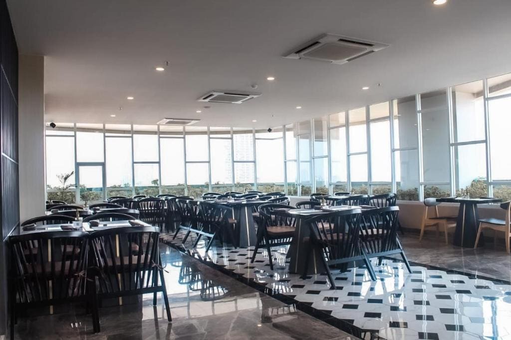 Executive Club King room - Image 3