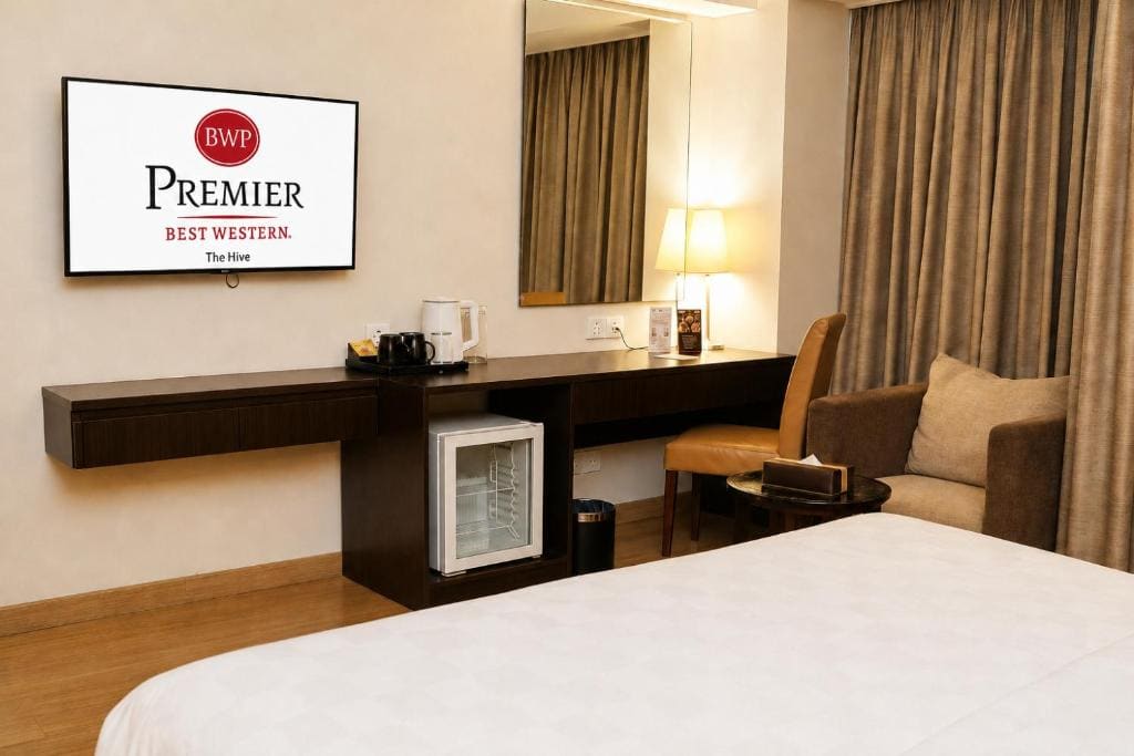 Deluxe Double Room - Smoking room - Image 3