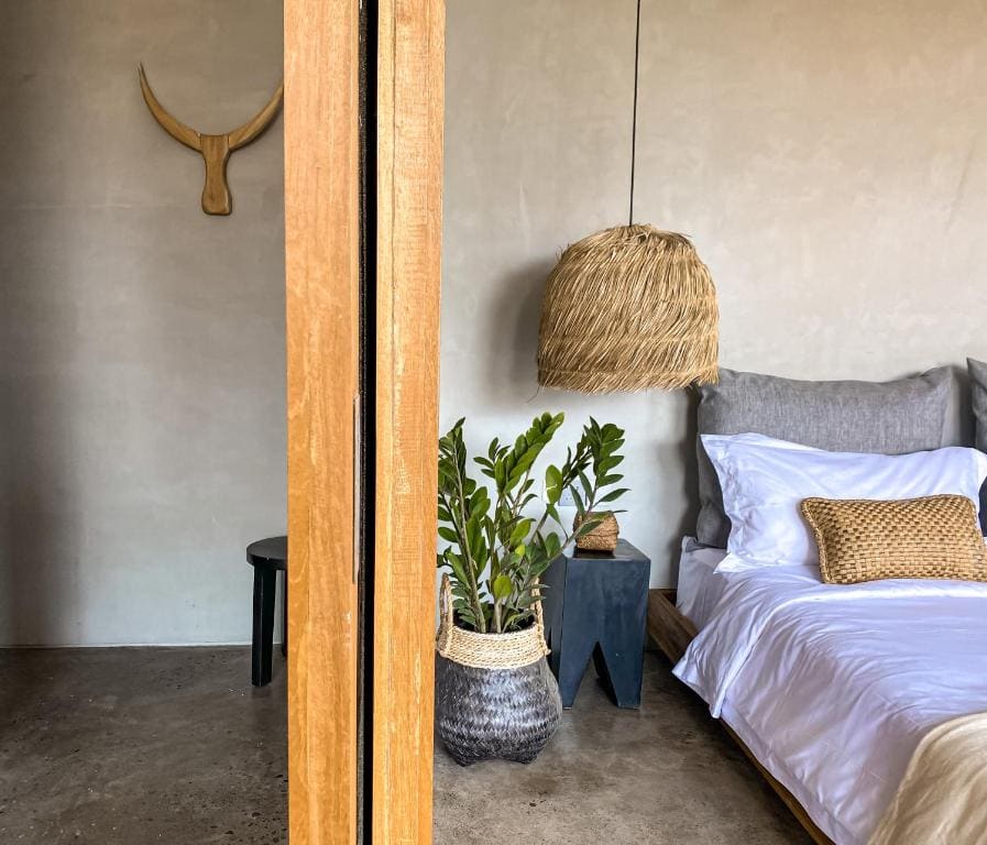 Suite with Pool View room - Image 2