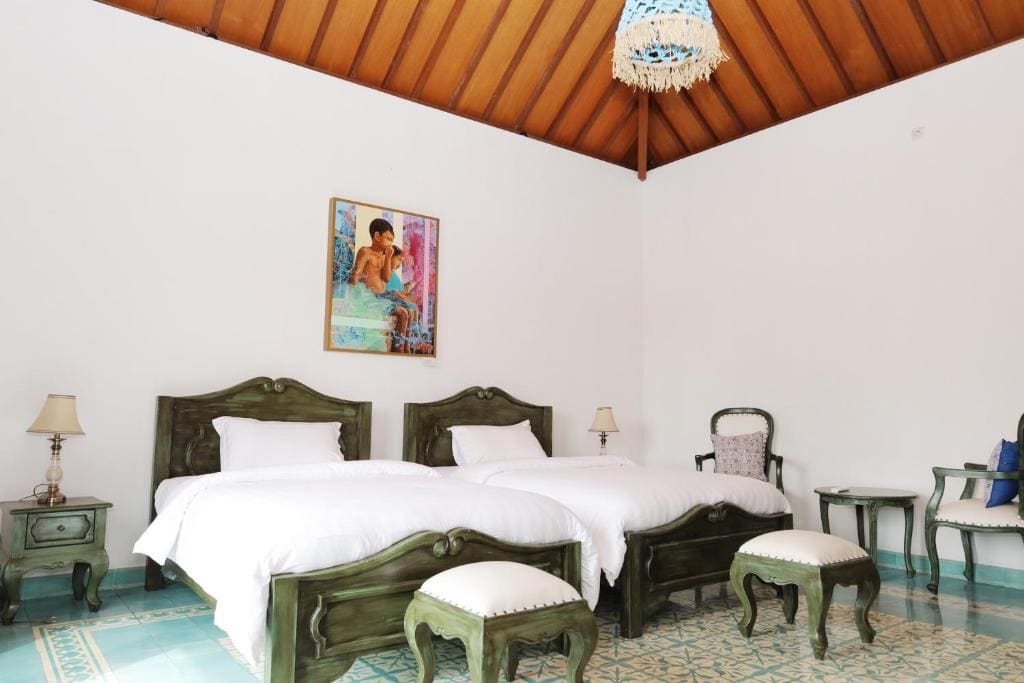 Twin Room with Mountain View room - Image 1
