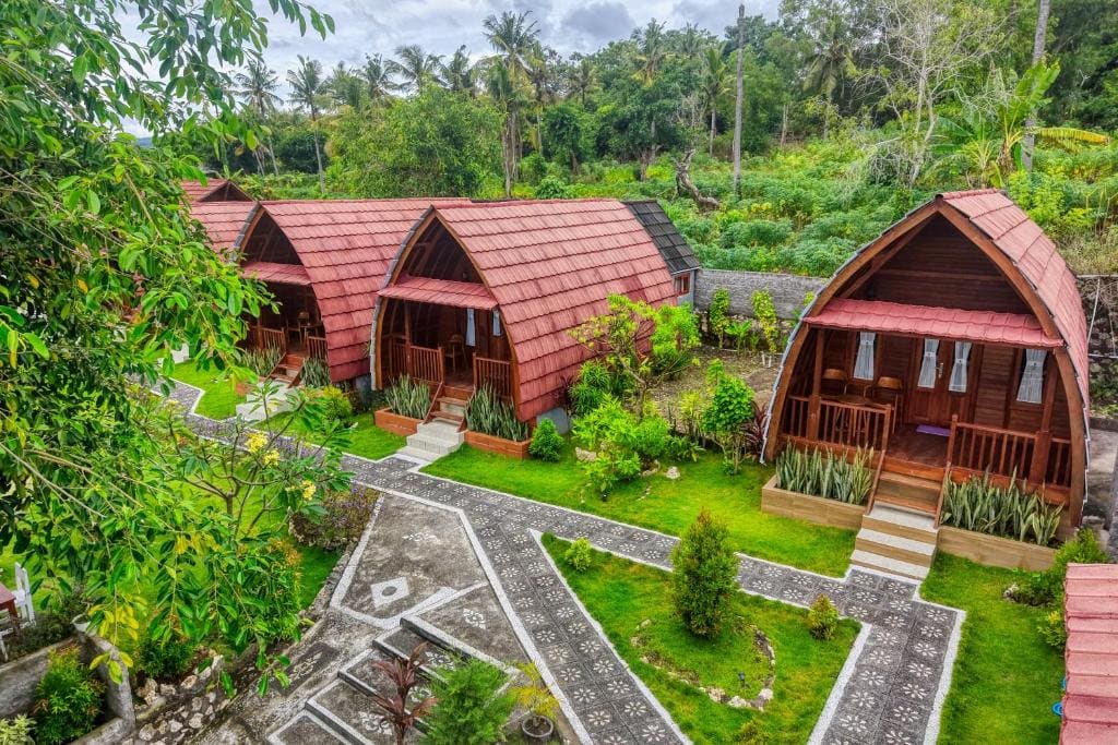 Deluxe Double Room with Balcony room - Image 1