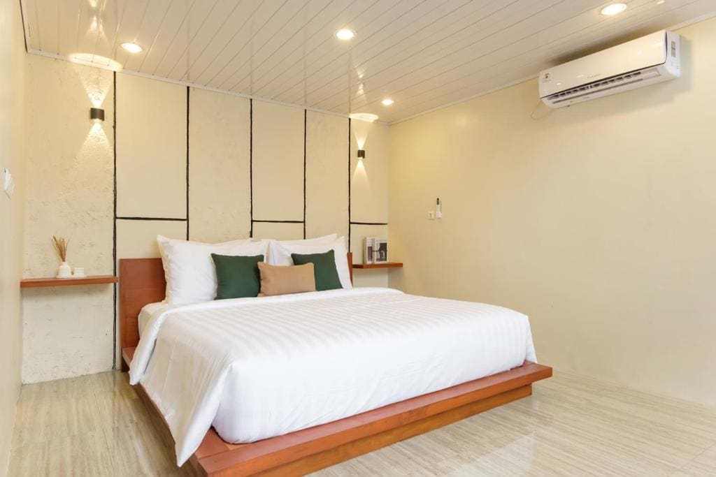 Two-Bedroom Villa room - Image 3