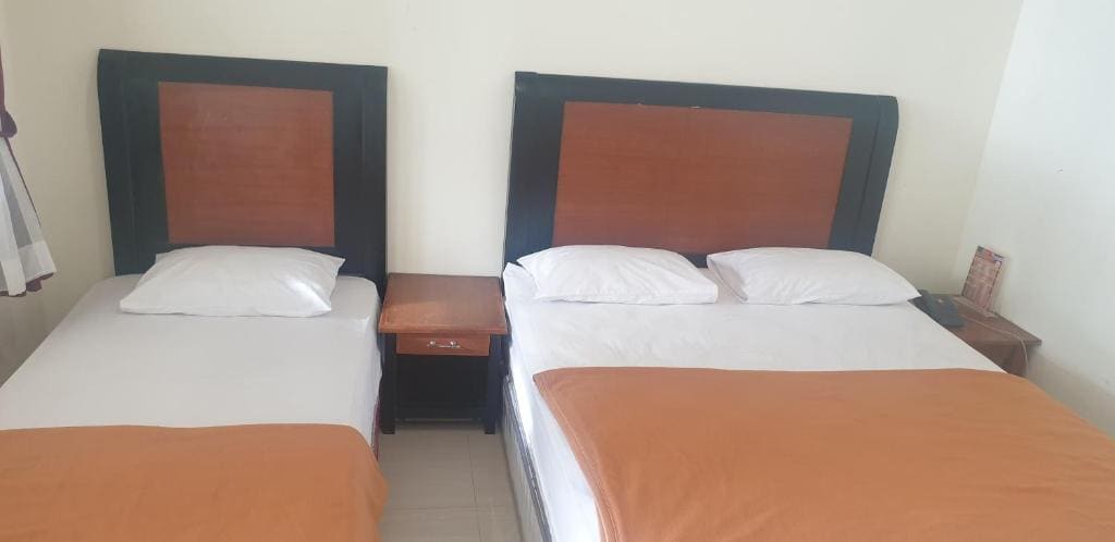 Superior Double or Twin Room with Sea View room - Image 3