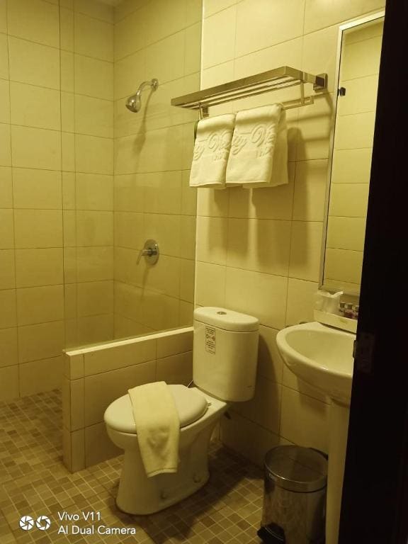 Deluxe Double Room room - Image 2