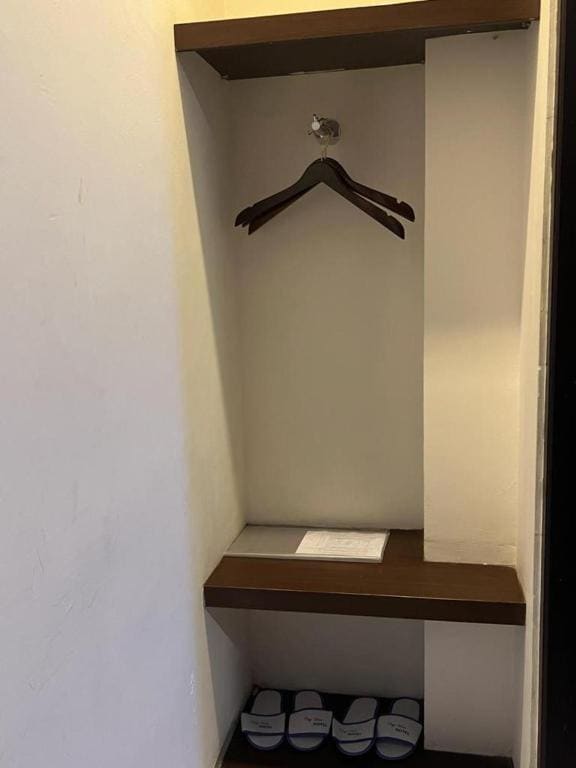 Standard Twin Room room - Image 2
