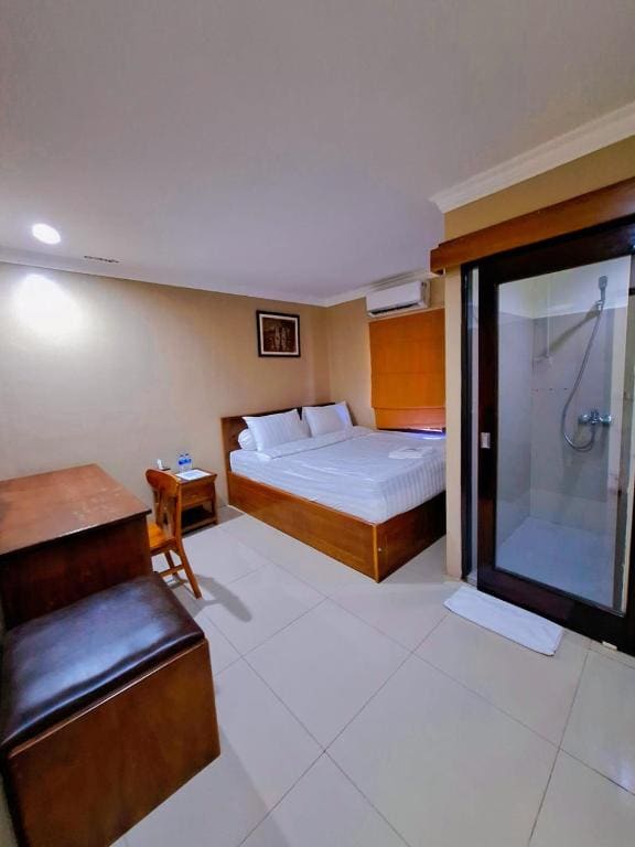 Deluxe Room room - Image 2