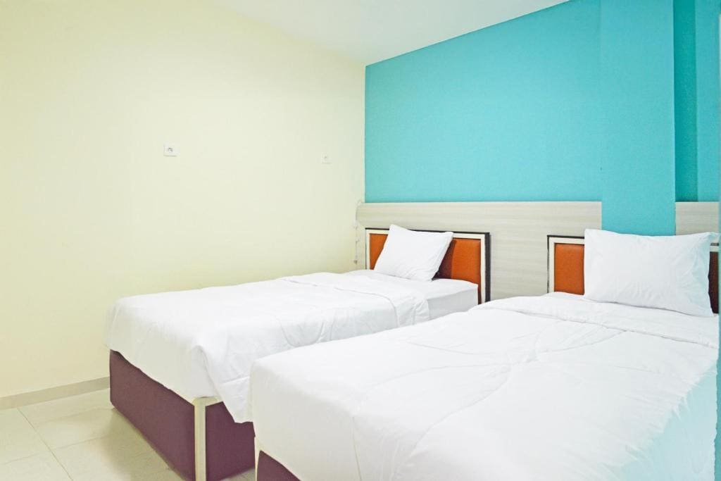 Delxue Twin Room room - Image 1