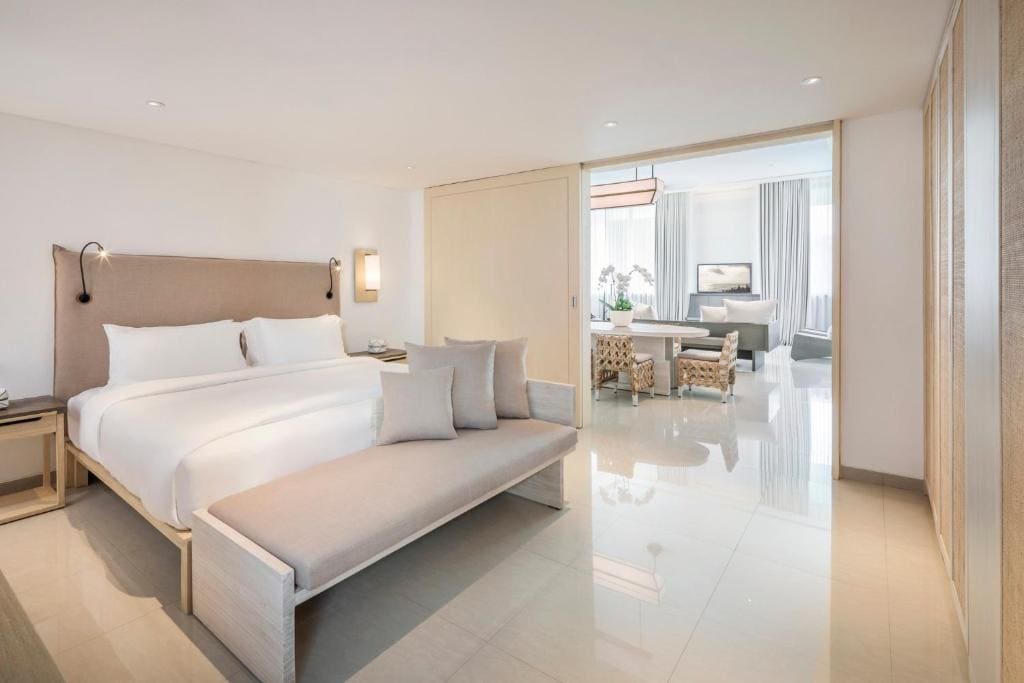 Batu Mejan Suite room - Image 3