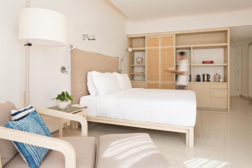 One Bedroom Suite room - Image 1