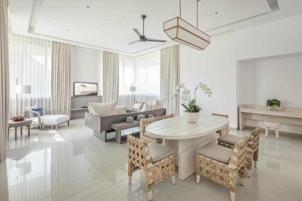 Batu Mejan Suite room - Image 1