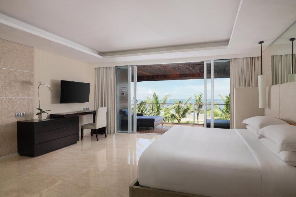 Two Bedroom Seaview Residence room - Image 1