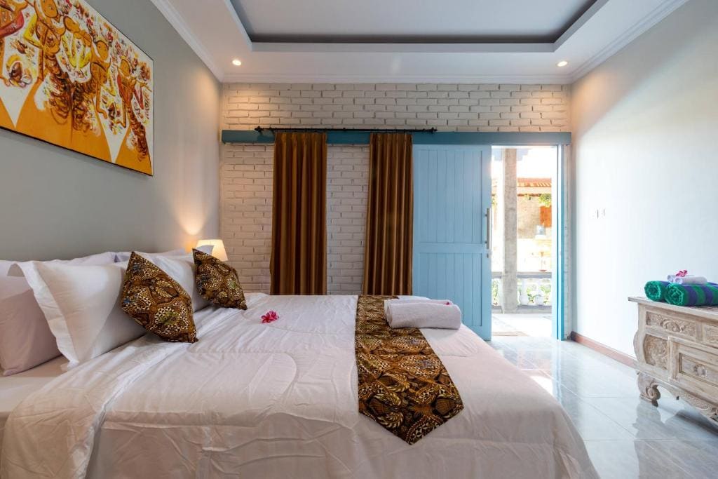 Double or Twin Room with Private Bathroom room - Image 3