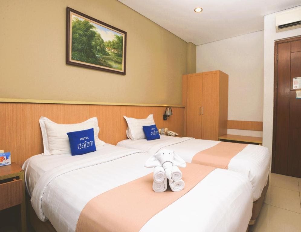 Smart Twin Room room - Image 2