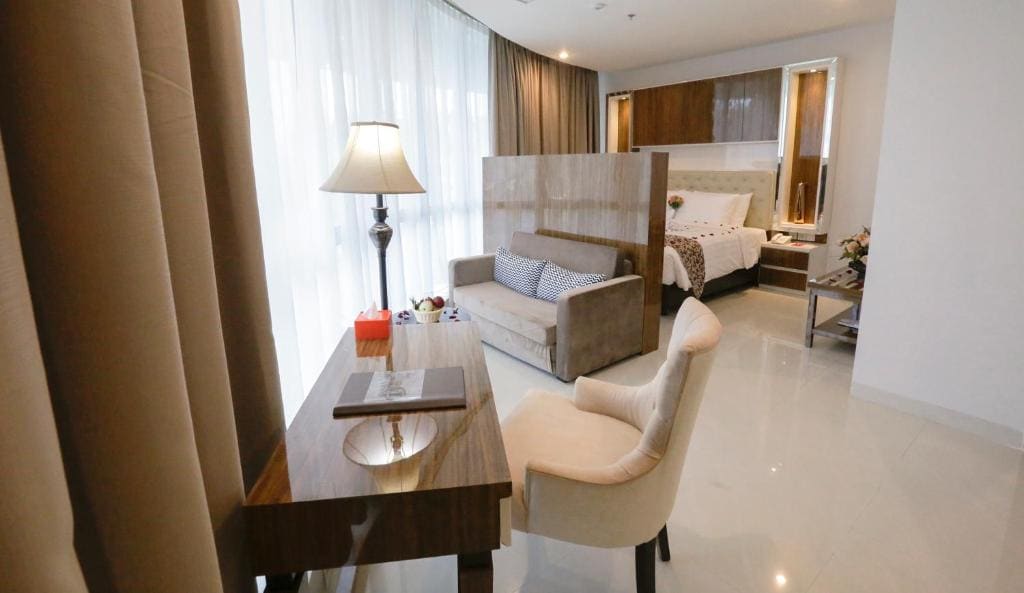 Suite room - Image 1