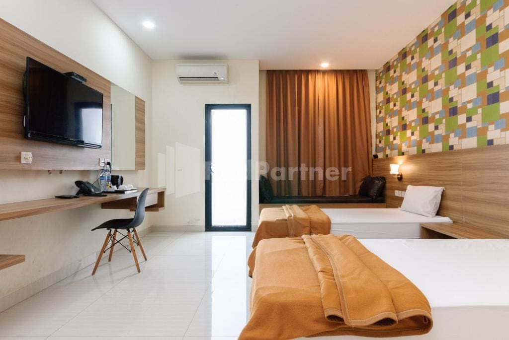 Deluxe Twin Room room - Image 2