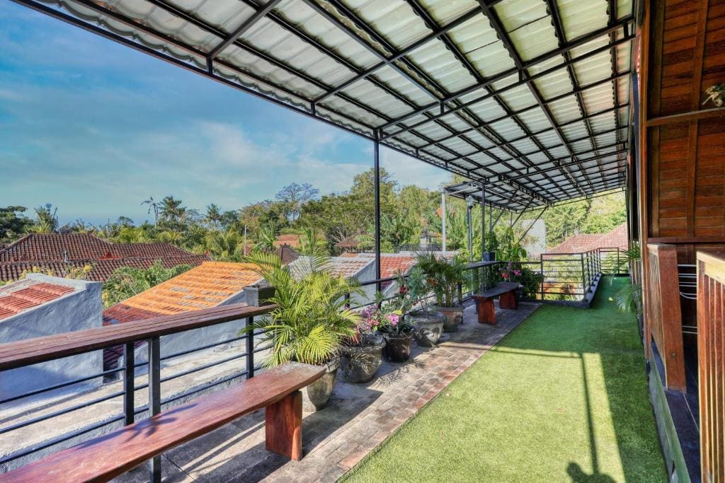 Double Room with Balcony room - Image 2