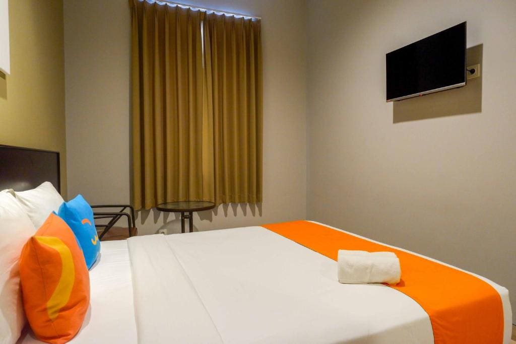 Deluxe Room room - Image 2
