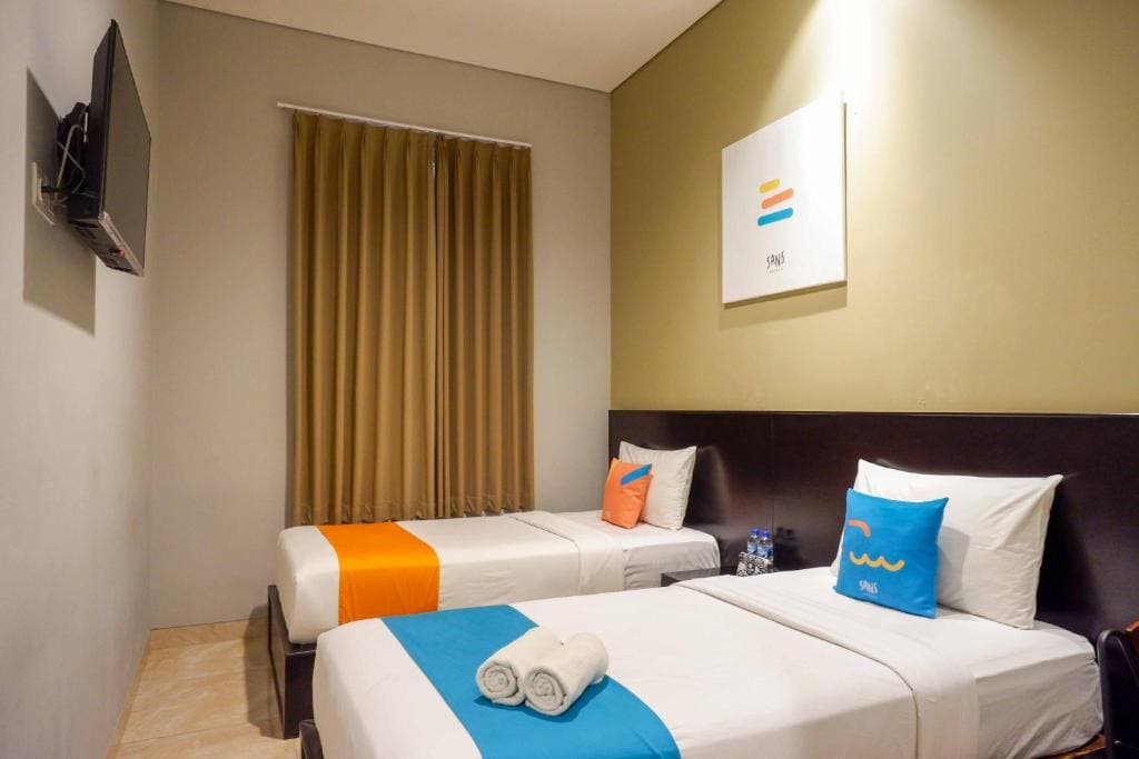 Deluxe Twin Room room - Image 3