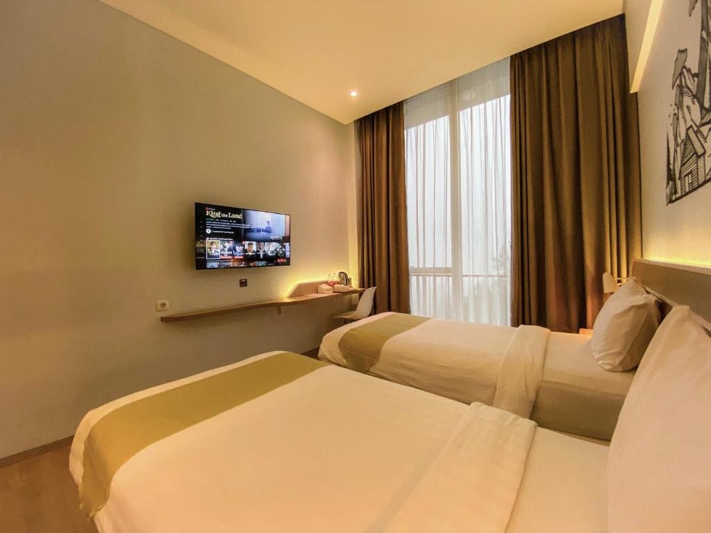 Deluxe Twin Room room - Image 2