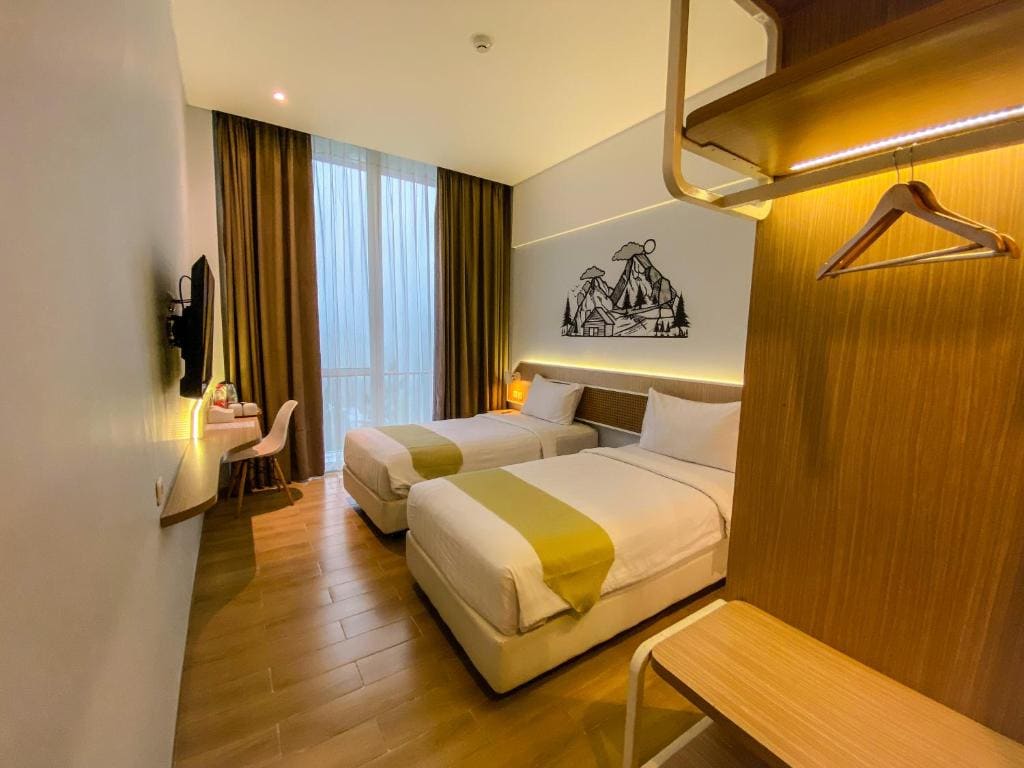 Deluxe Twin Room room - Image 1