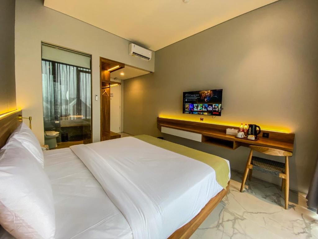 Premier Double Room room - Image 2