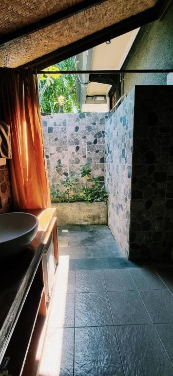 Triple Room with Balcony room - Image 3