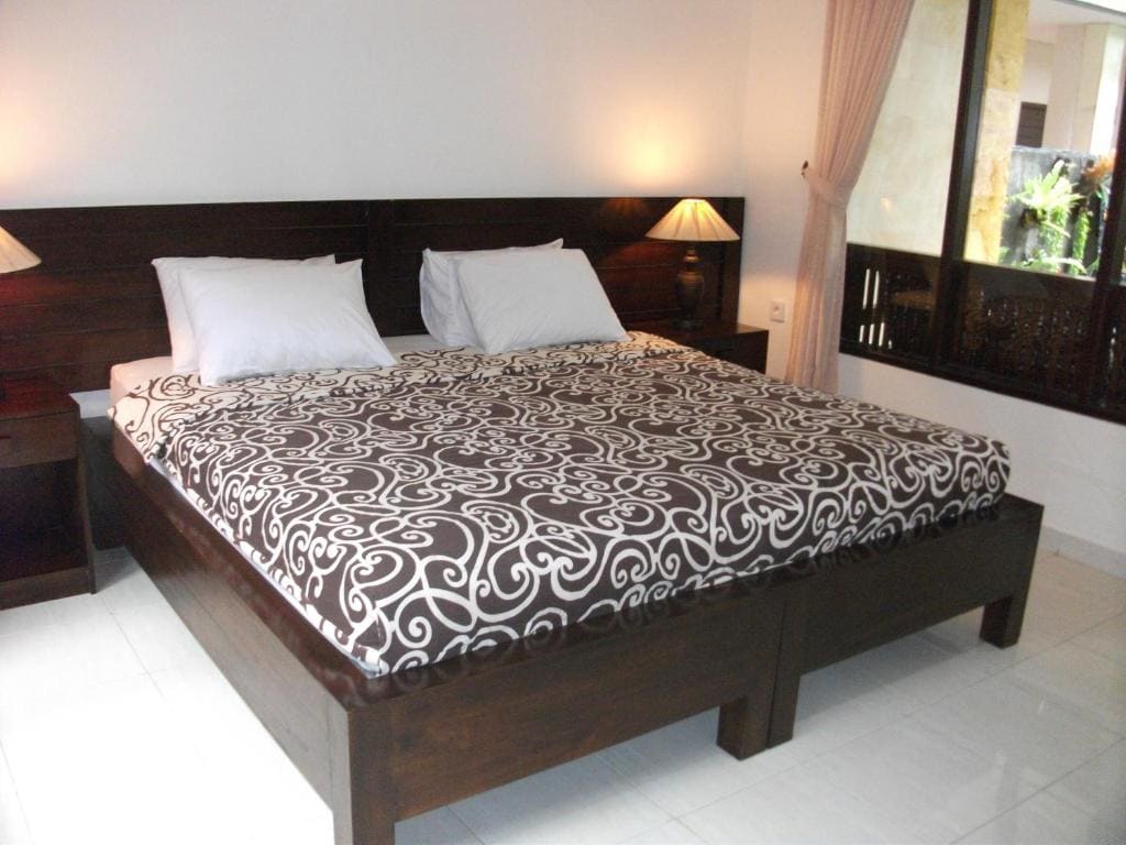 Superior Double or Twin Room with Fan room - Image 3