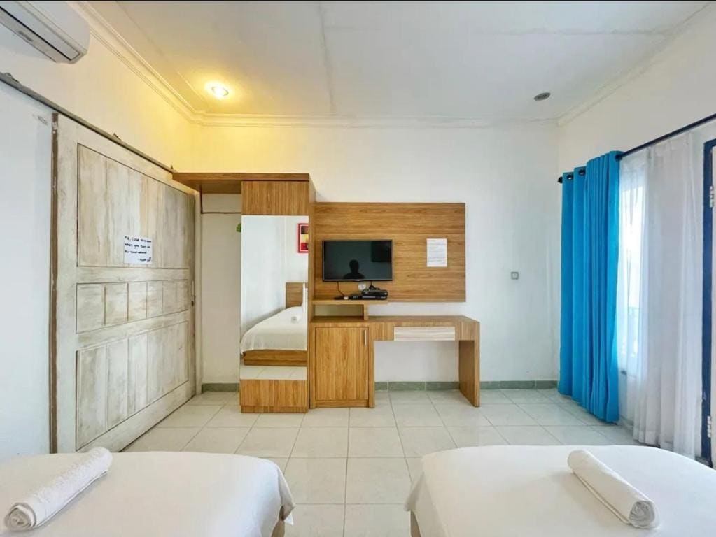 Superior Twin Room room - Image 2