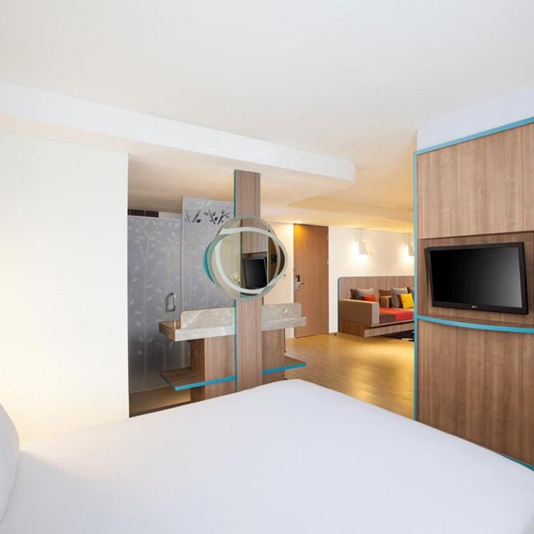 Livio Suite Room room - Image 1