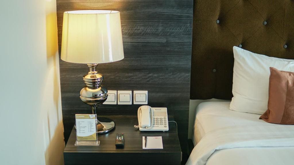 Deluxe King Room room - Image 3