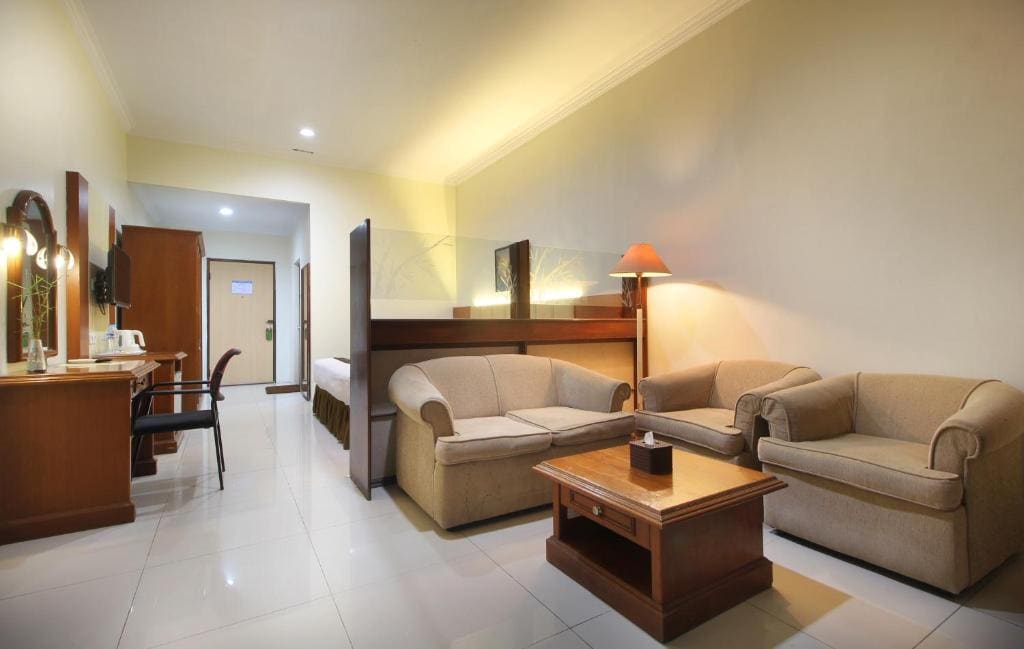 Suite room - Image 2