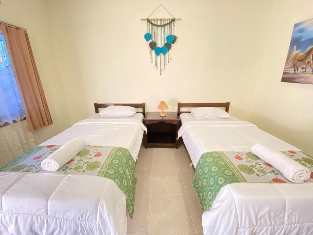 Standard Twin Room room - Image 2